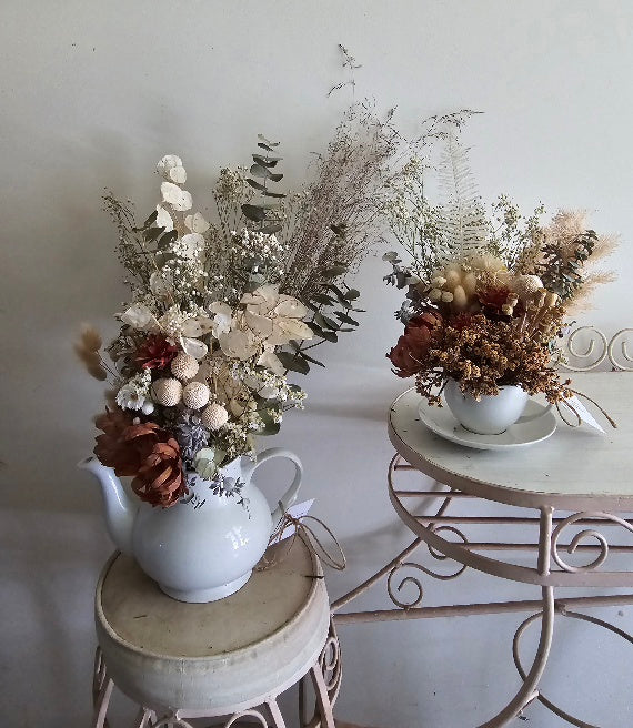 Vintage teacup arrangement