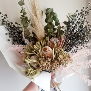 Dried Native bouquet
